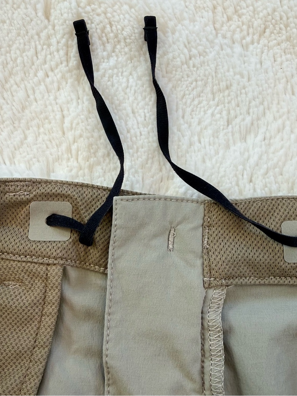 Patagonia Women’s Light Weight Tan Hiking Active Shorts - Size 8 - Picture 9 of 10